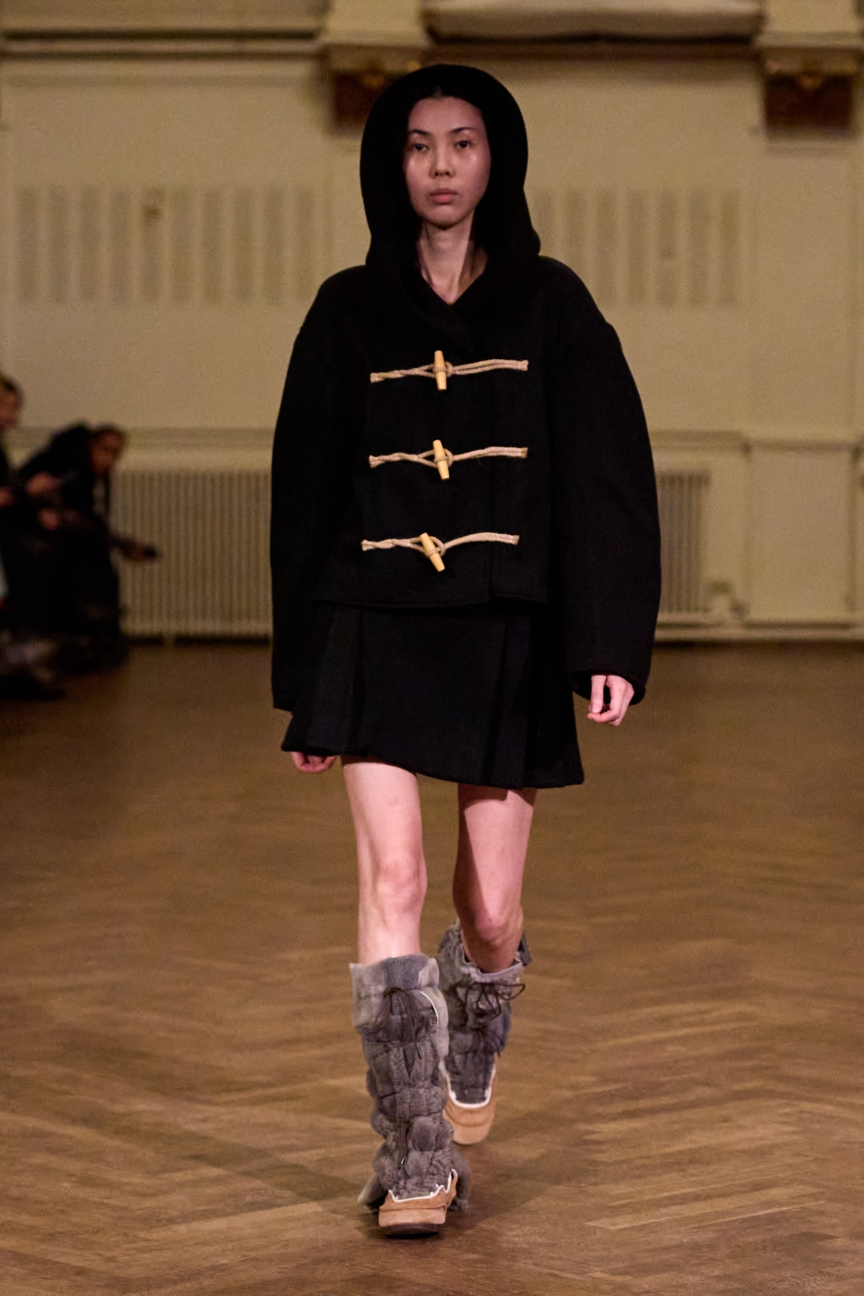 aw26-copenhagen-fashion-week-anne-sofie-madsen-runway-2x3-james-cochrane-20