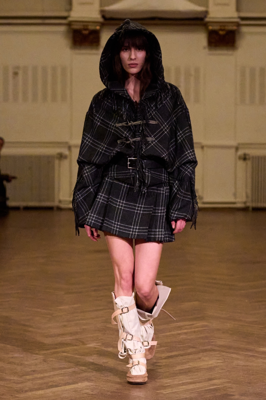 aw26-copenhagen-fashion-week-anne-sofie-madsen-runway-2x3-james-cochrane-21