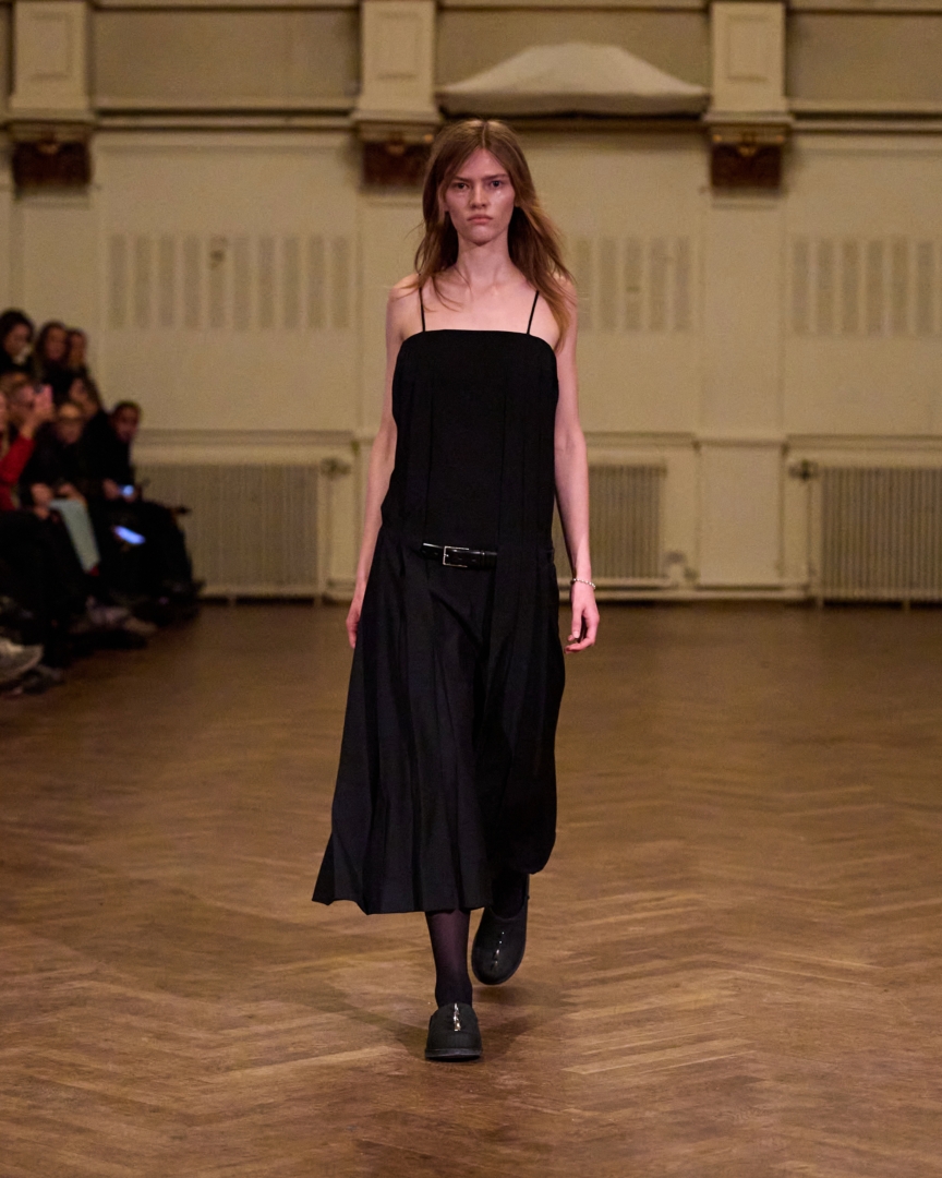 aw26-copenhagen-fashion-week-anne-sofie-madsen-runway-4x5-james-cochrane-10