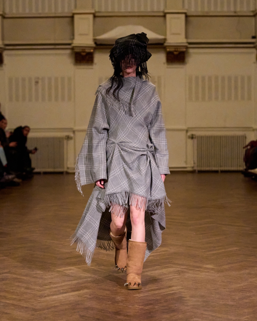 aw26-copenhagen-fashion-week-anne-sofie-madsen-runway-4x5-james-cochrane-12