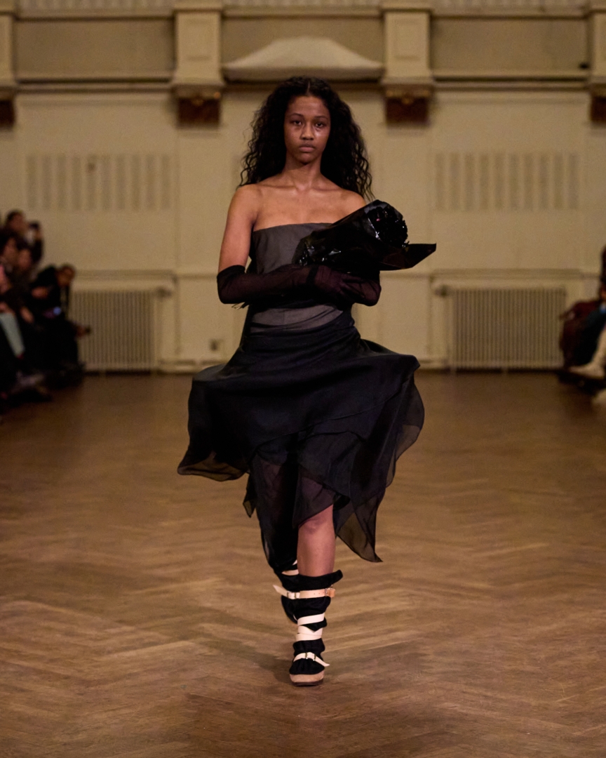 aw26-copenhagen-fashion-week-anne-sofie-madsen-runway-4x5-james-cochrane-15