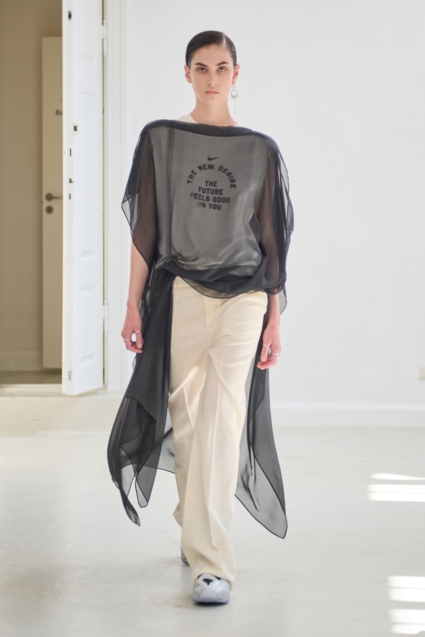 ss27-copenhagen-fashion-week-anne-sofie-madsen-runway-2x3-james-cochrane-4