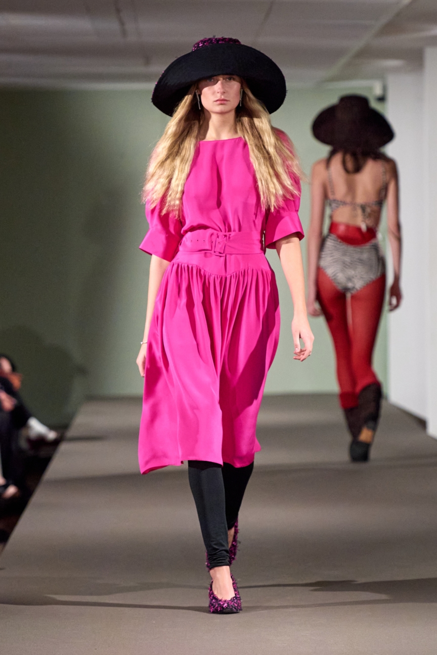 aw25-copenhagen-fashion-week-carro-editions-runway-2x3-james-cochrane-23