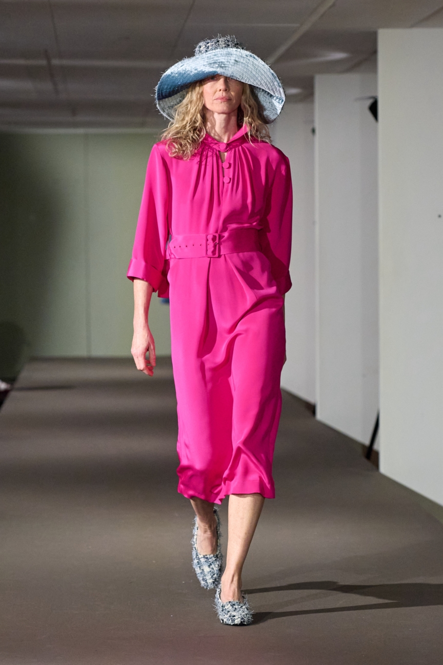 aw25-copenhagen-fashion-week-carro-editions-runway-2x3-james-cochrane-25