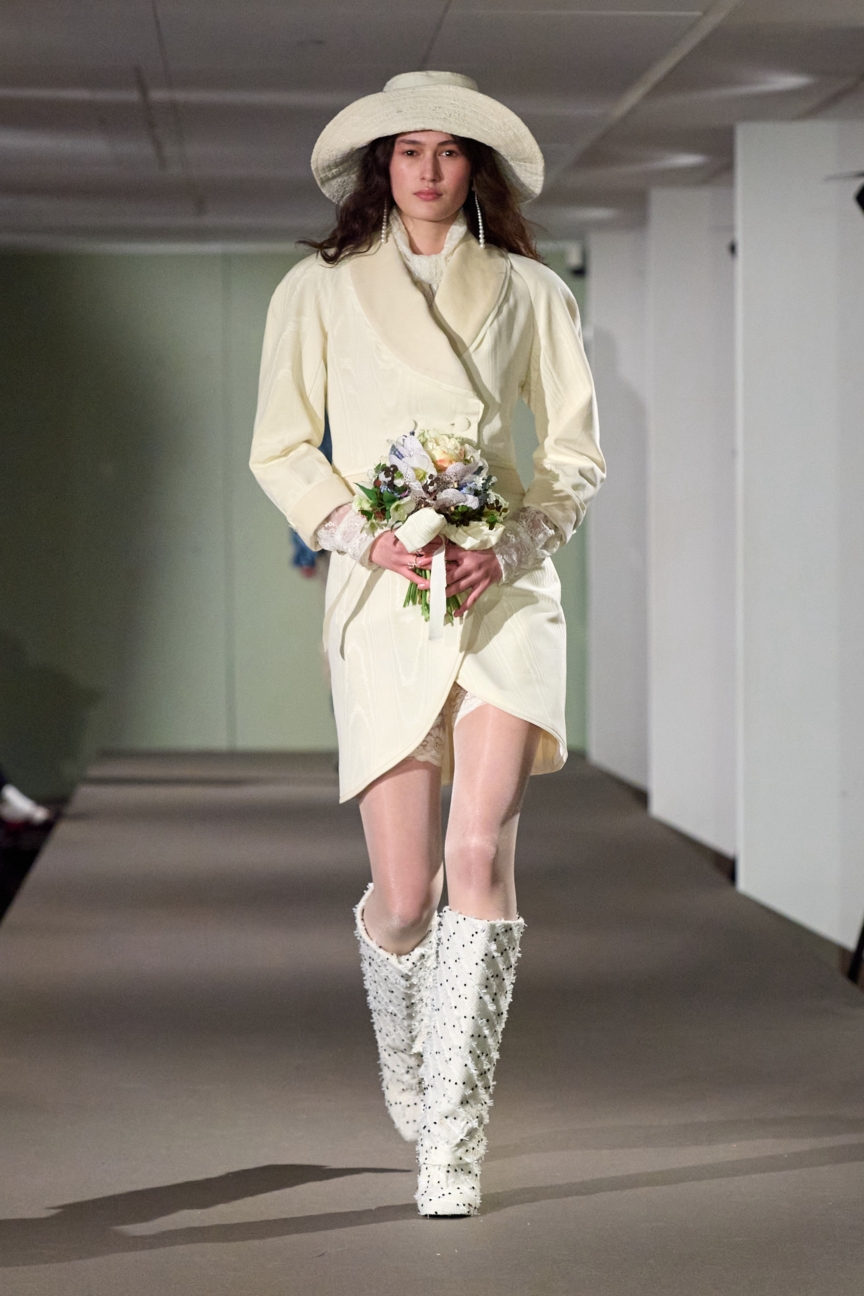 aw25-copenhagen-fashion-week-carro-editions-runway-2x3-james-cochrane-28