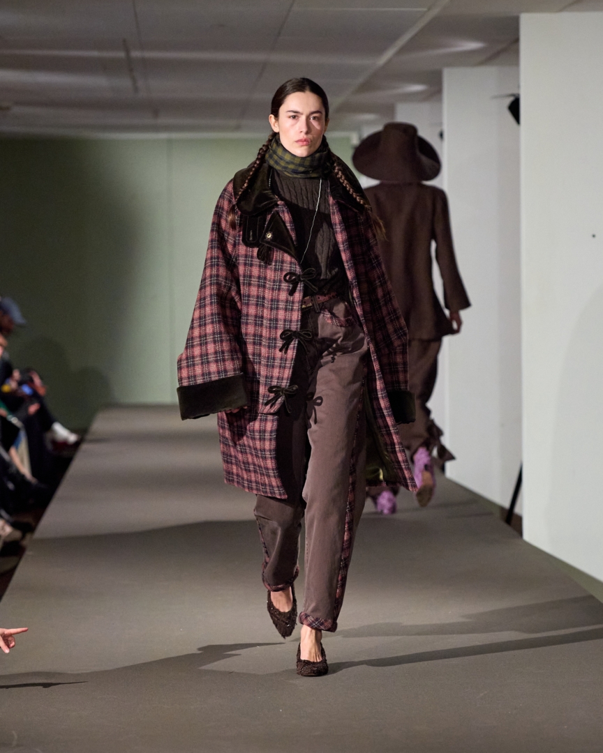 aw25-copenhagen-fashion-week-carro-editions-runway-4x5-james-cochrane-11