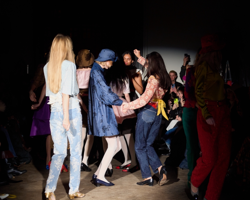 aw26-copenhagen-fashion-week-caro-editions-runway-4x5-james-cochrane-36