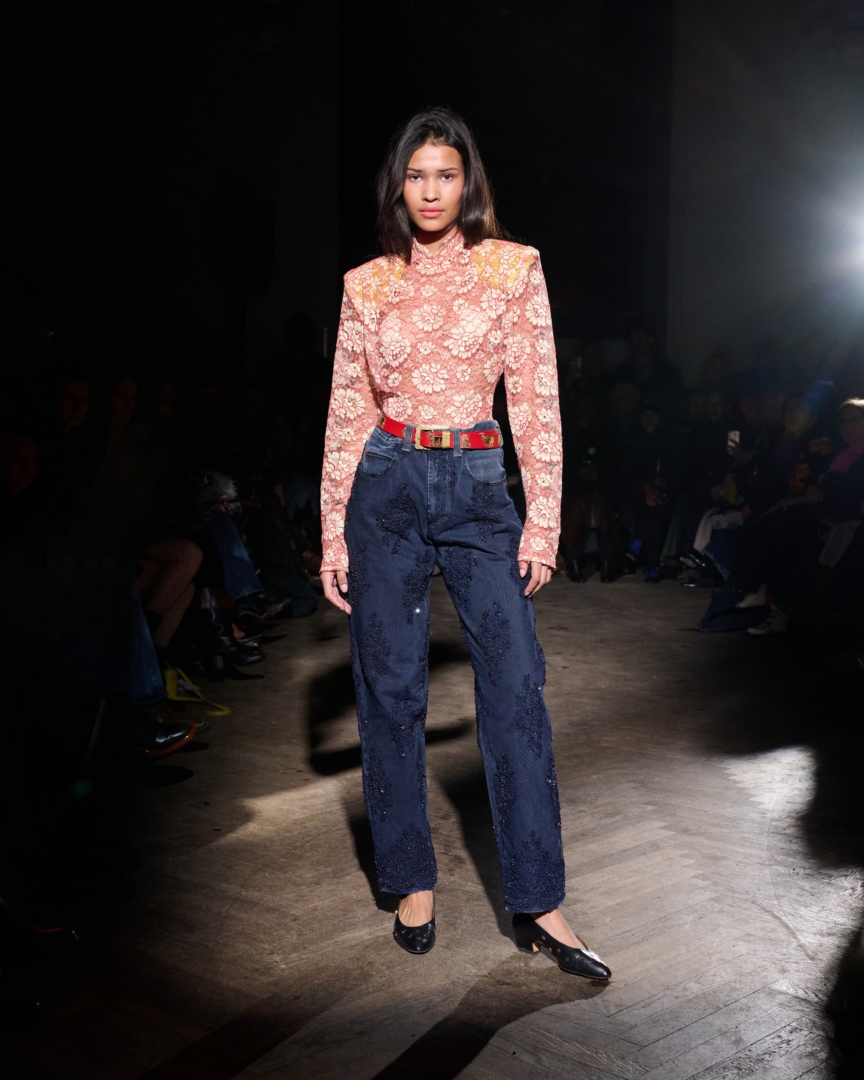 aw26-copenhagen-fashion-week-caro-editions-runway-4x5-james-cochrane-8