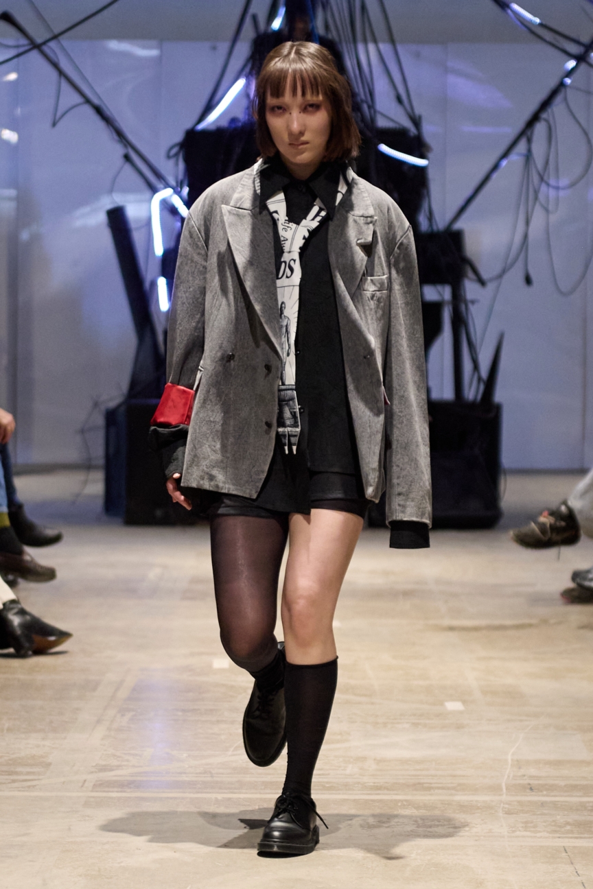 aw26-copenhagen-fashion-week-fine-chaos-runway-2x3-james-cochrane-14