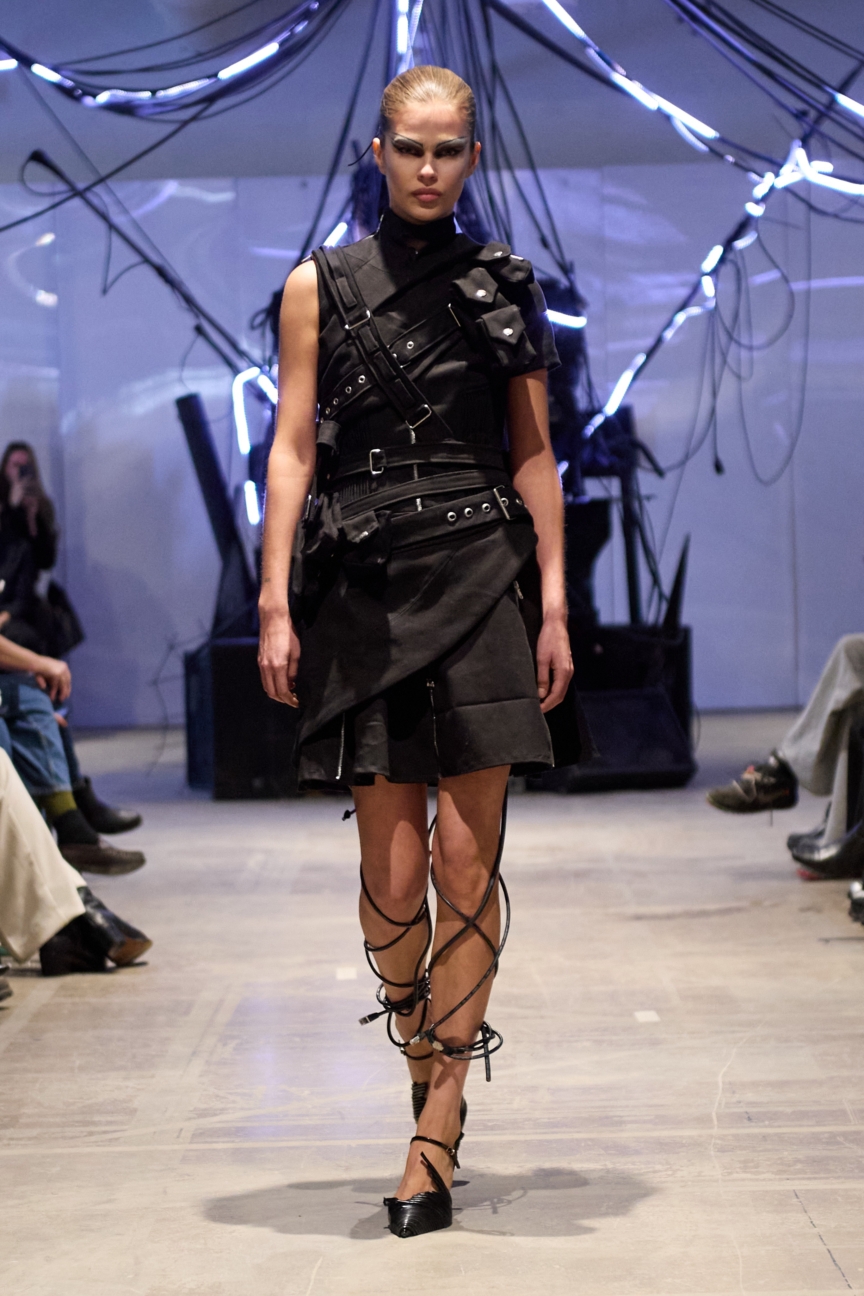 aw26-copenhagen-fashion-week-fine-chaos-runway-2x3-james-cochrane-20