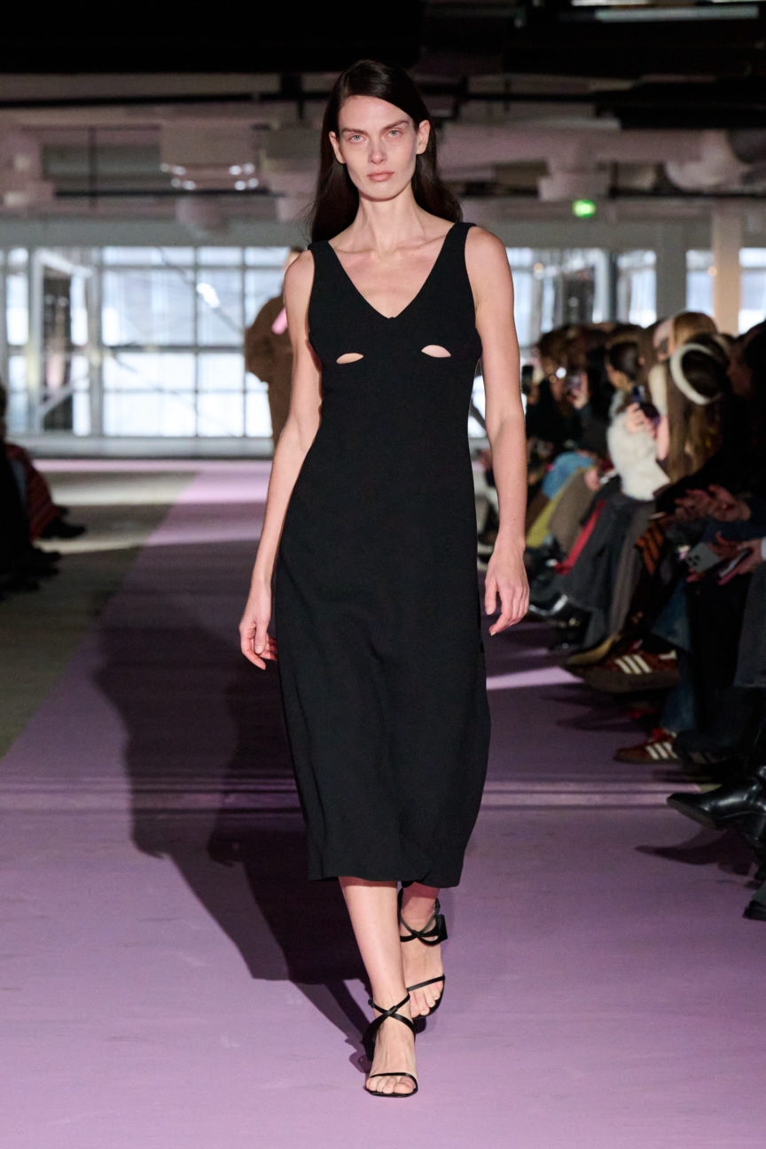 aw26-copenhagen-fashion-week-forza-collective-runway-2x3-james-cochrane-4