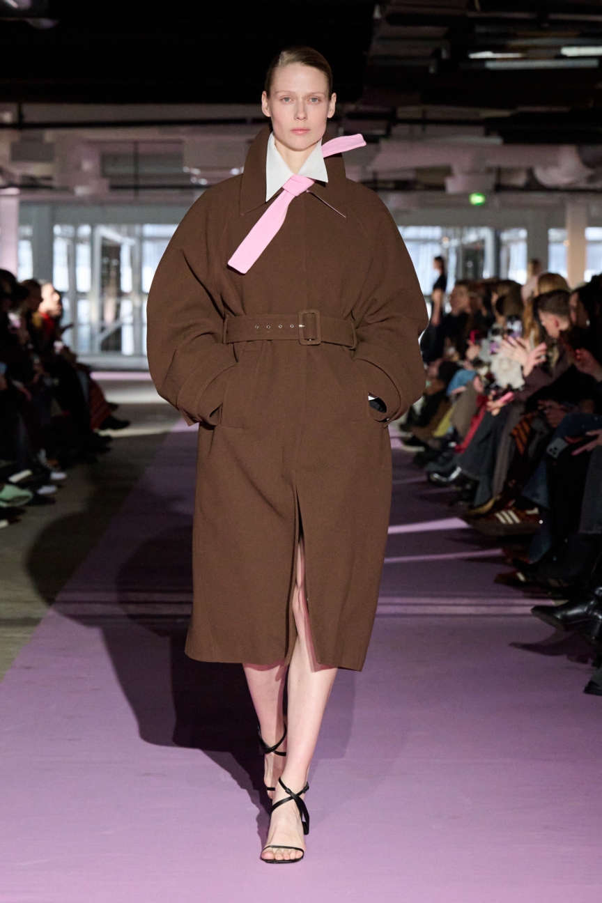 aw26-copenhagen-fashion-week-forza-collective-runway-2x3-james-cochrane-5