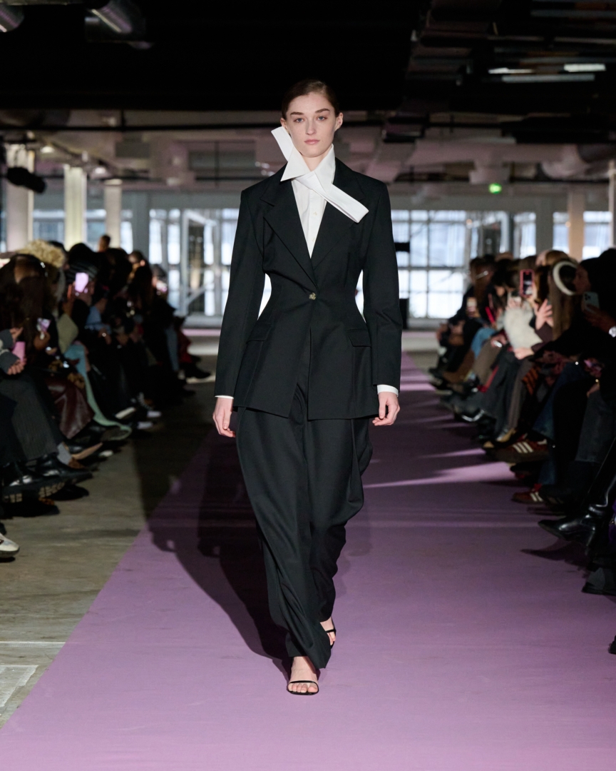 aw26-copenhagen-fashion-week-forza-collective-runway-4x5-james-cochrane-11