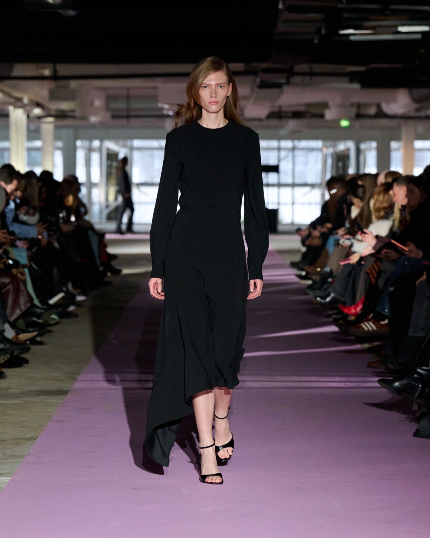 aw26-copenhagen-fashion-week-forza-collective-runway-4x5-james-cochrane-16