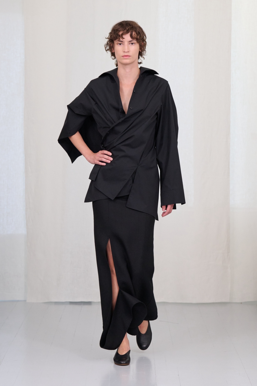 ss27-copenhagen-fashion-week-freya-dalsjo-runway-2x3-james-cochrane-13