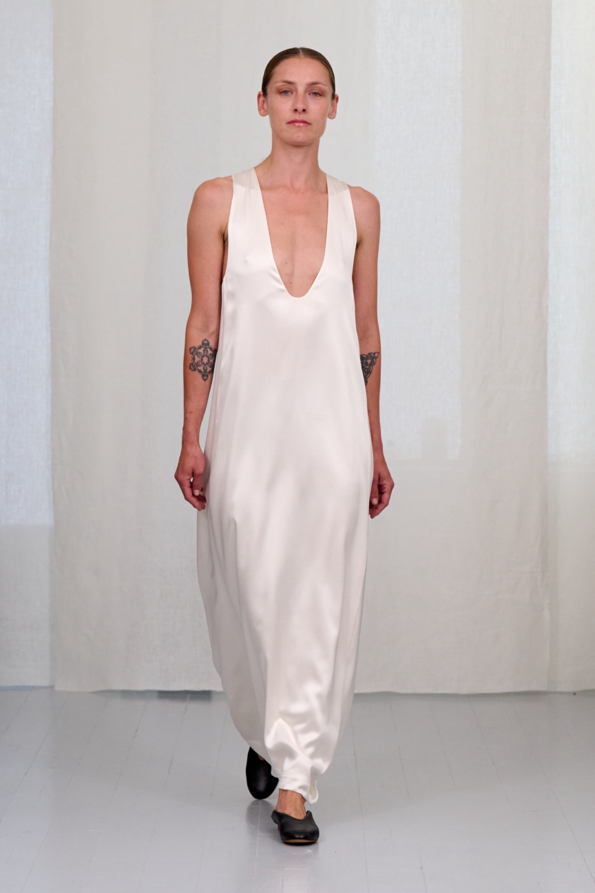 ss27-copenhagen-fashion-week-freya-dalsjo-runway-2x3-james-cochrane-14