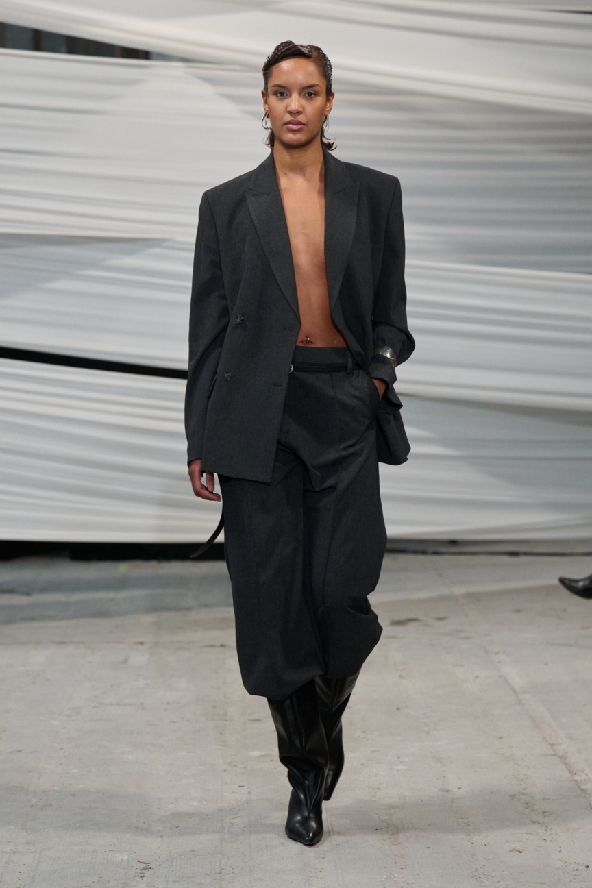 aw26-copenhagen-fashion-week-herskind-runway-2x3-james-cochrane-15