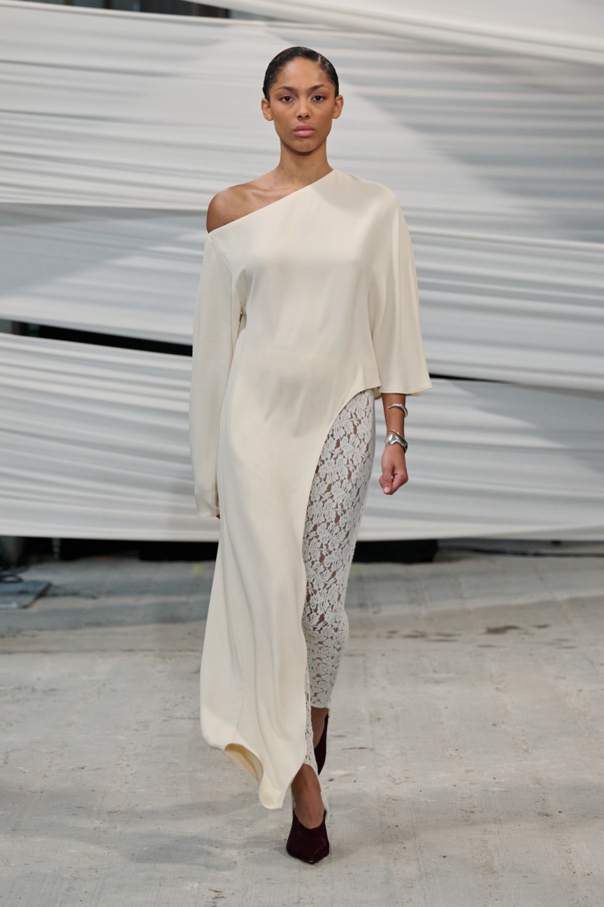 aw26-copenhagen-fashion-week-herskind-runway-2x3-james-cochrane-4