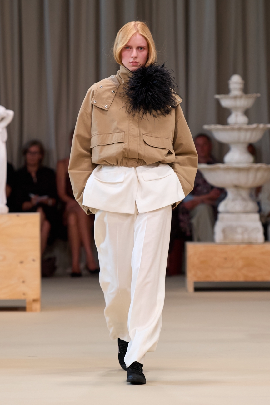 ss27-copenhagen-fashion-week-herskind-runway-2x3-james-cochrane-14