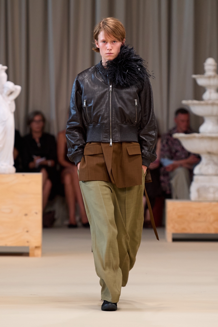 ss27-copenhagen-fashion-week-herskind-runway-2x3-james-cochrane-5