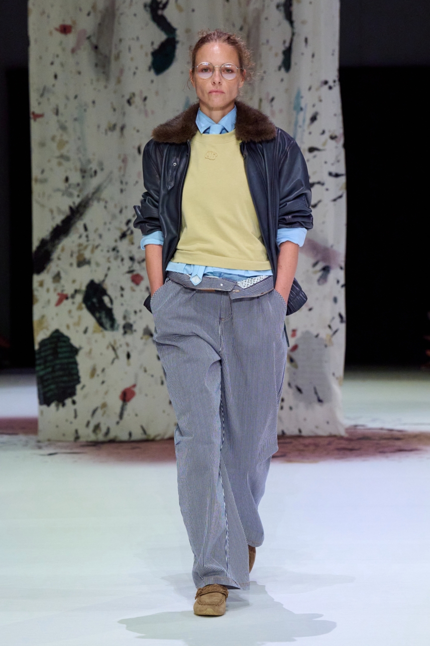 ss27-copenhagen-fashion-week-munthe-runway-2x3-james-cochrane-8