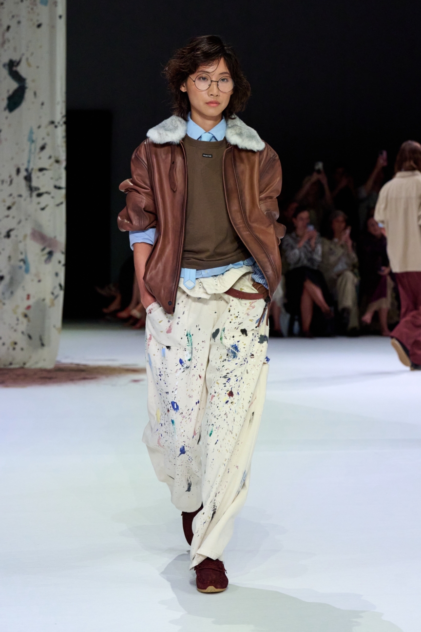 ss27-copenhagen-fashion-week-munthe-runway-2x3-james-cochrane-9