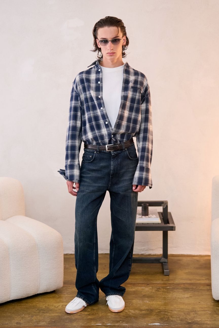 ss27-copenhagen-fashion-week-o-files-runway-2x3-james-cochrane-9