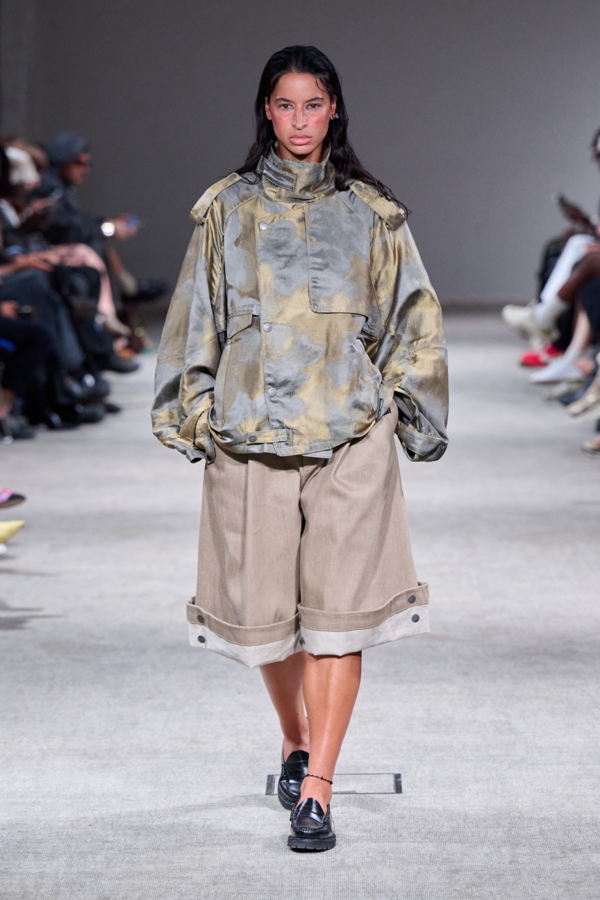 ss27-copenhagen-fashion-week-rene-runway-2x3-james-cochrane-4