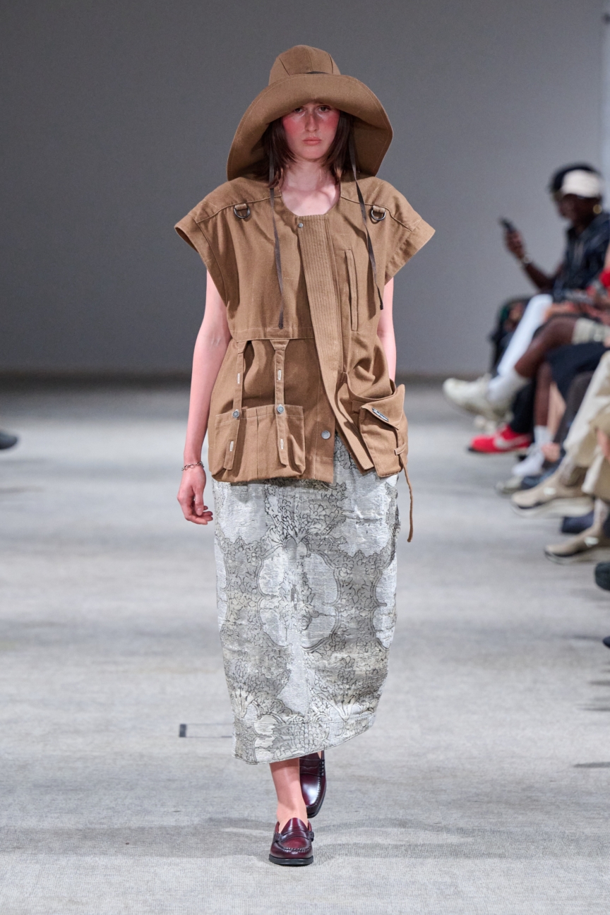 ss27-copenhagen-fashion-week-rene-runway-2x3-james-cochrane-9