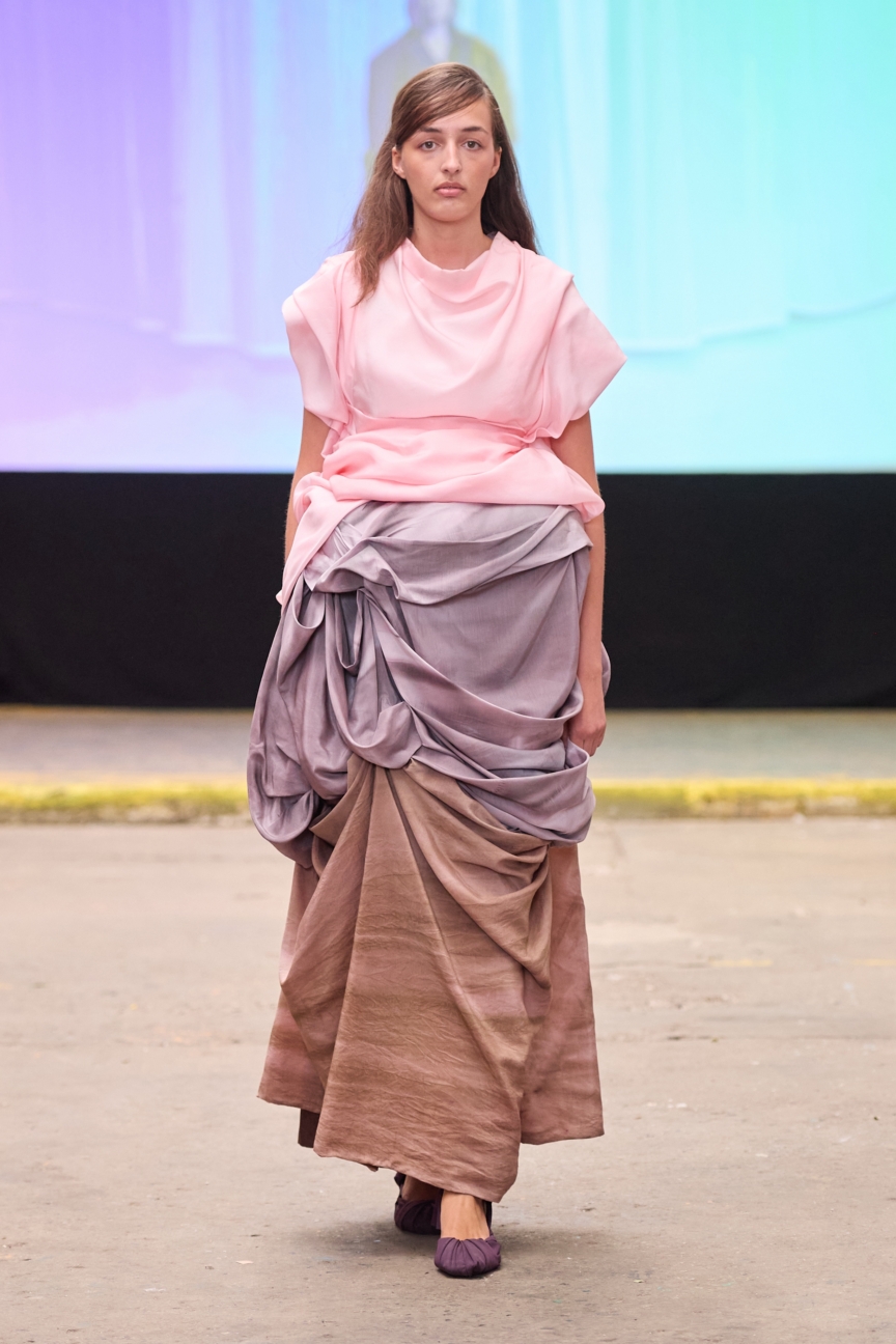 ss27-copenhagen-fashion-week-fashion-scandinavian-academy-of-fashion-design-runway-2x3-james-cochrane-10