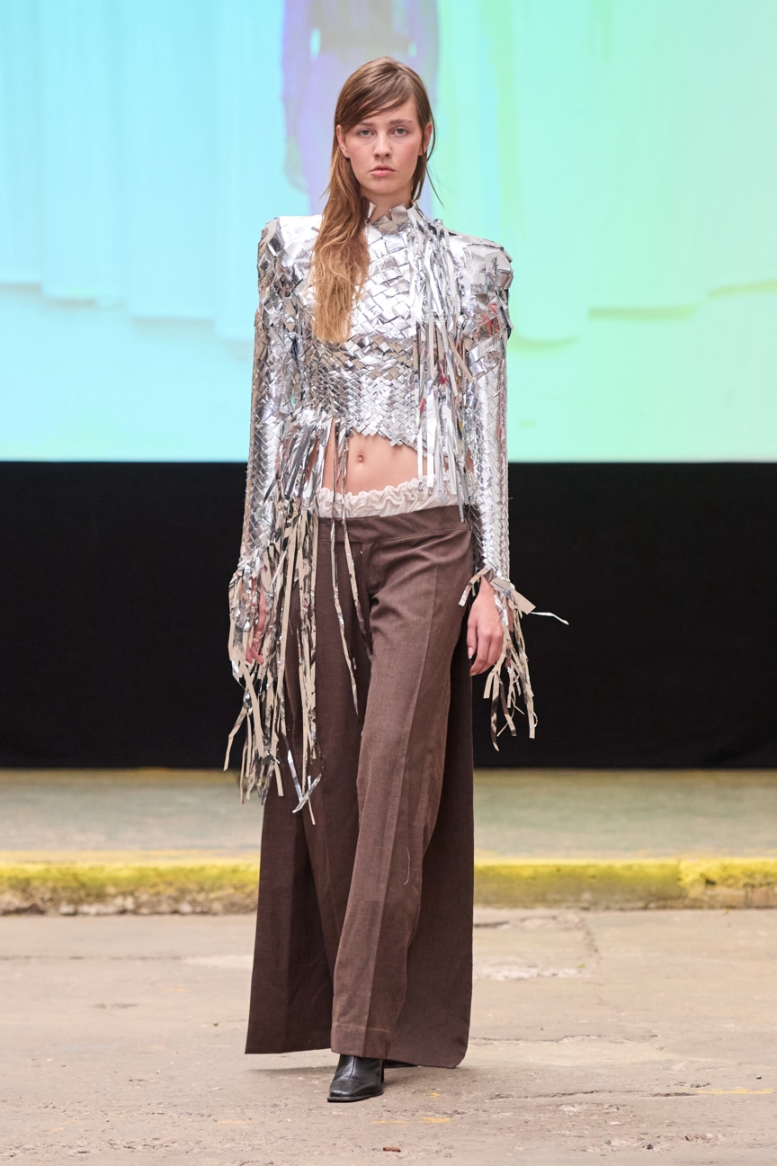 ss27-copenhagen-fashion-week-fashion-scandinavian-academy-of-fashion-design-runway-2x3-james-cochrane-17