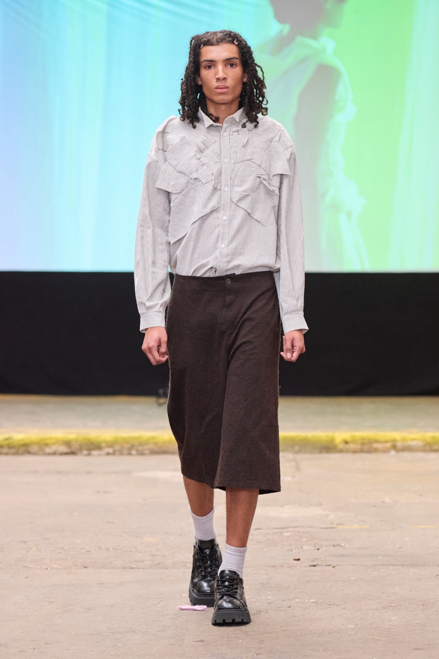 ss27-copenhagen-fashion-week-fashion-scandinavian-academy-of-fashion-design-runway-2x3-james-cochrane-24