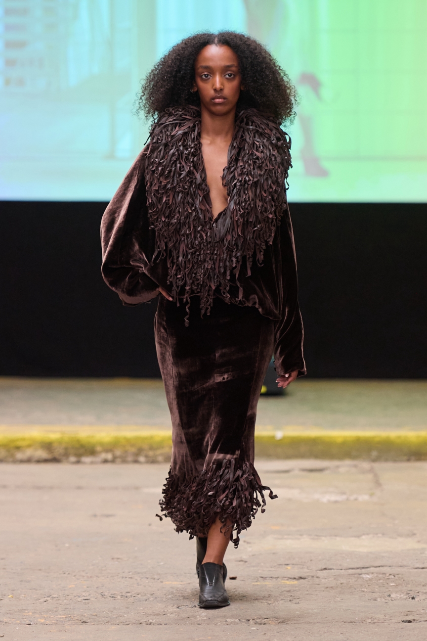 ss27-copenhagen-fashion-week-fashion-scandinavian-academy-of-fashion-design-runway-2x3-james-cochrane-3