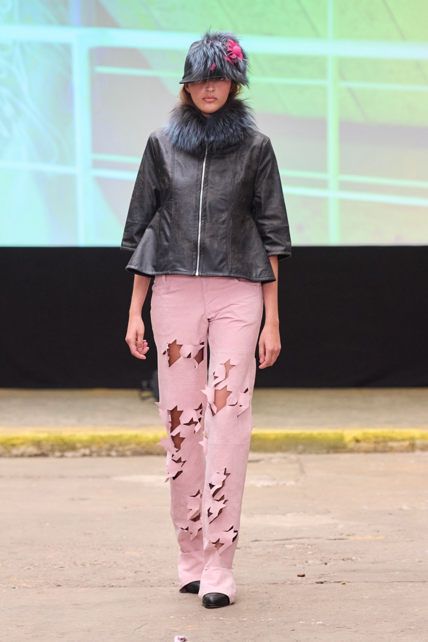 ss27-copenhagen-fashion-week-fashion-scandinavian-academy-of-fashion-design-runway-2x3-james-cochrane-30