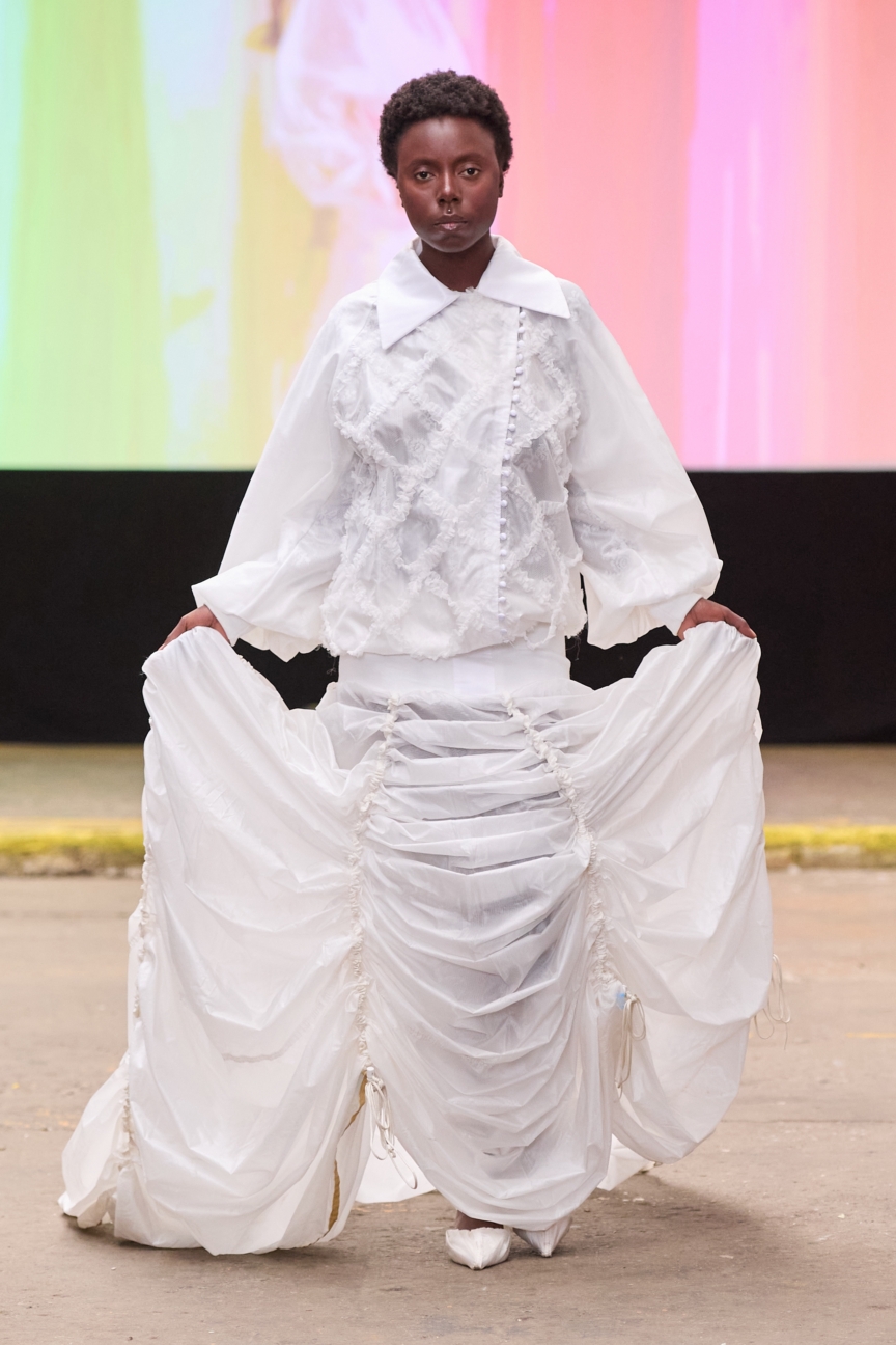 ss27-copenhagen-fashion-week-fashion-scandinavian-academy-of-fashion-design-runway-2x3-james-cochrane-6