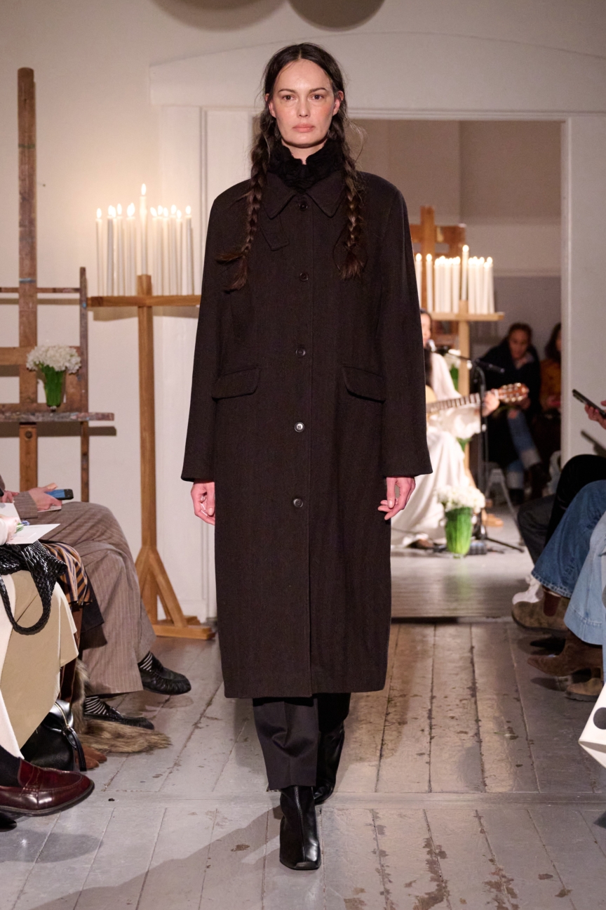 aw26-copenhagen-fashion-week-skall-studio-runway-2x3-james-cochrane-22