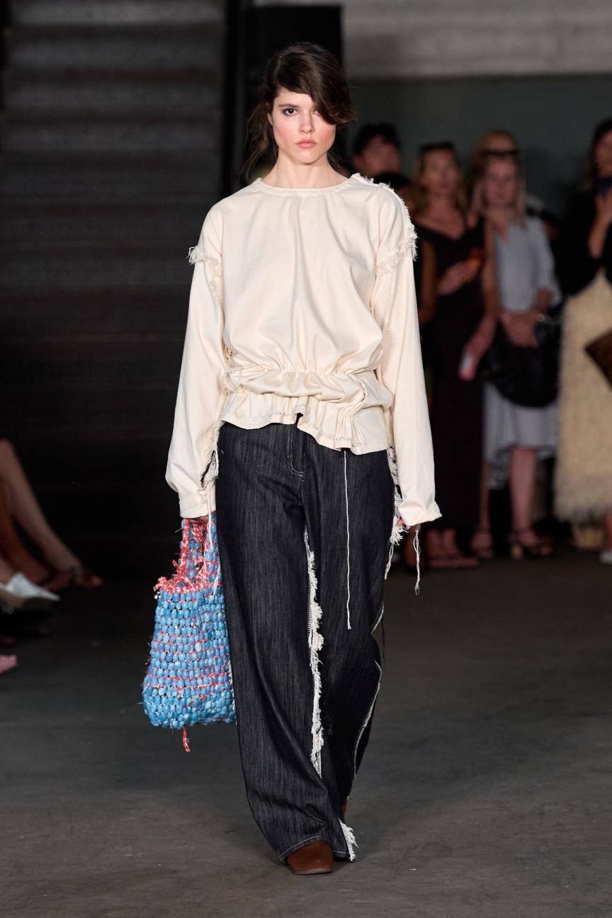 ss27-copenhagen-fashion-week-stem-runway-2x3-james-cochrane-12