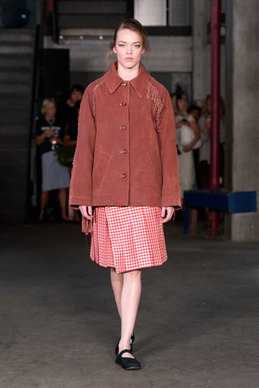 ss27-copenhagen-fashion-week-stem-runway-2x3-james-cochrane-3