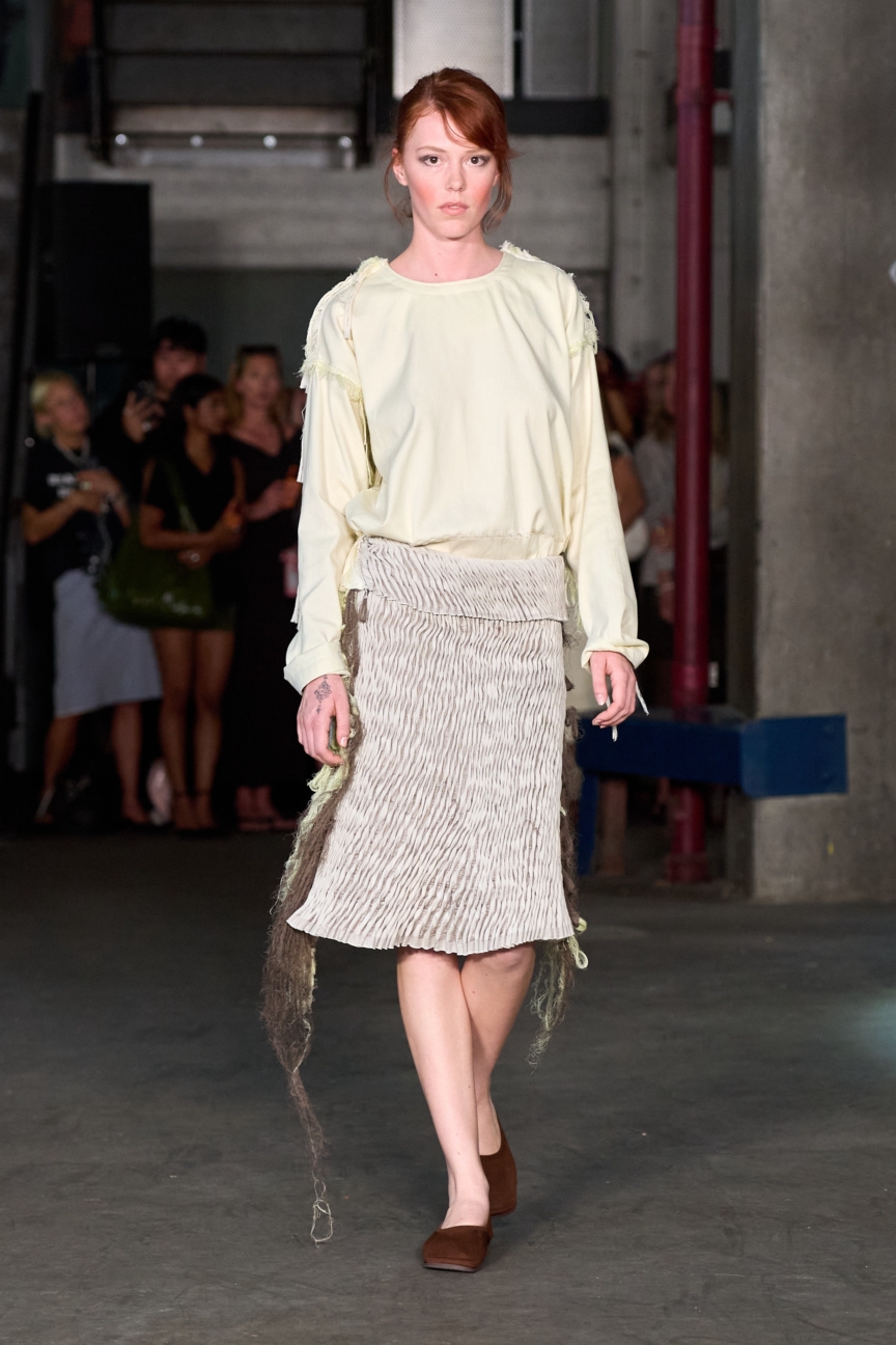 ss27-copenhagen-fashion-week-stem-runway-2x3-james-cochrane-6