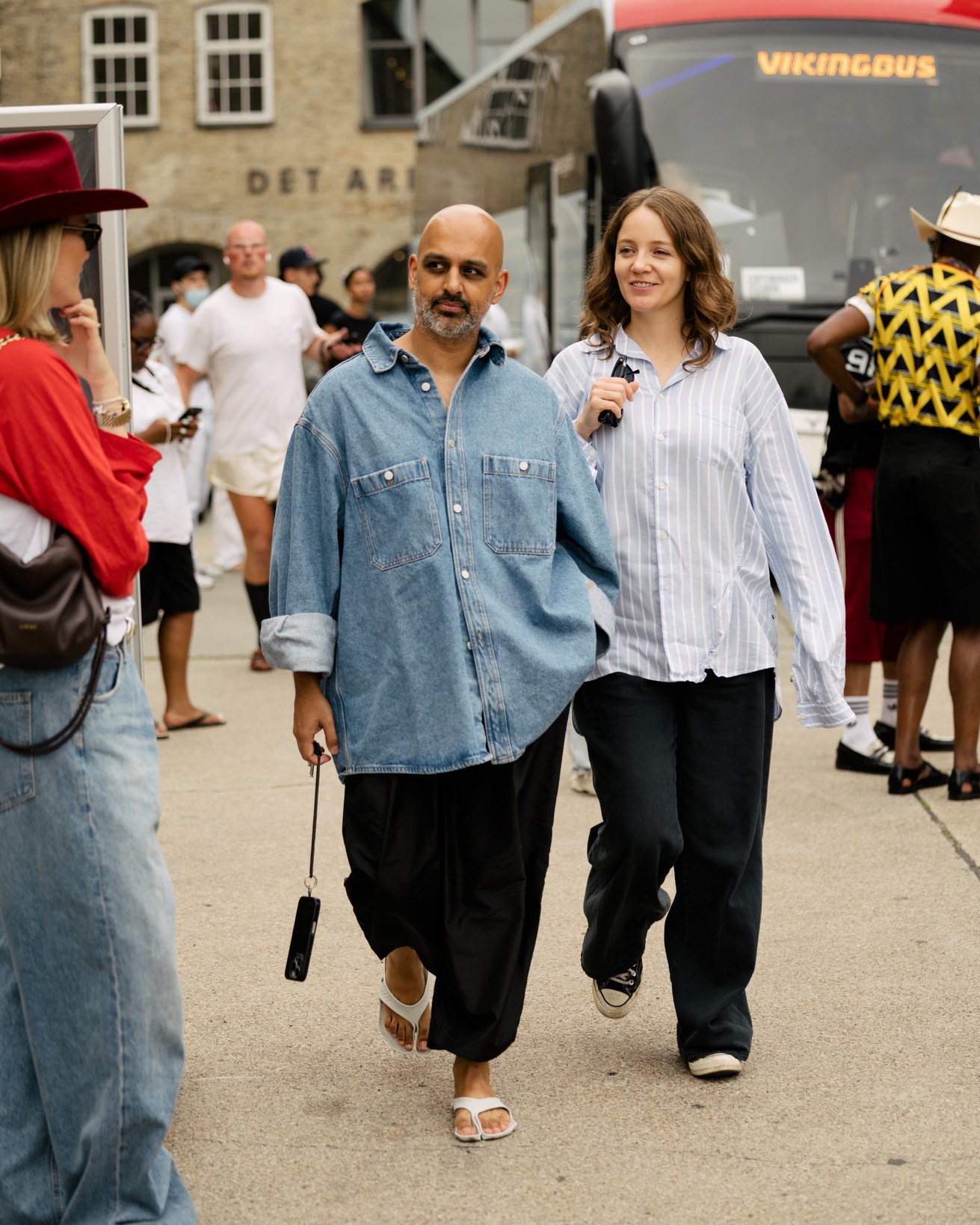 ss27-copenhagen-fashion-week-street-style-day-2-noor-u-nisa-khan-14