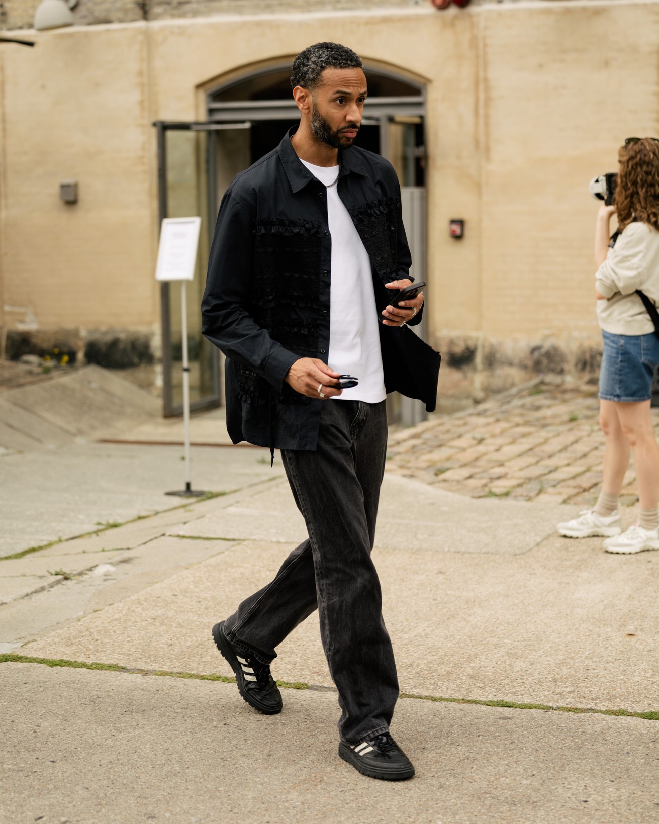 ss27-copenhagen-fashion-week-street-style-day-2-noor-u-nisa-khan-17