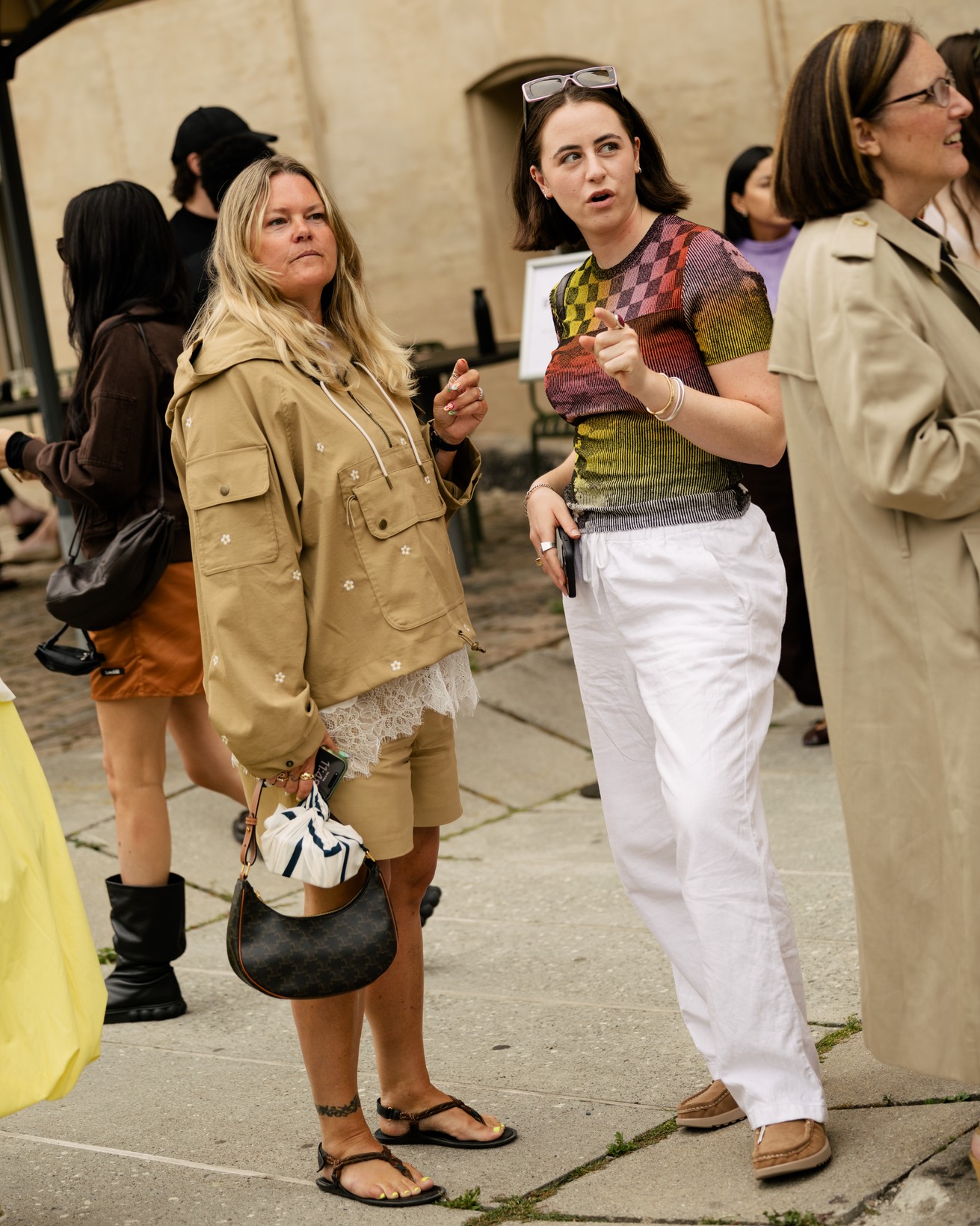 ss27-copenhagen-fashion-week-street-style-day-2-noor-u-nisa-khan-19