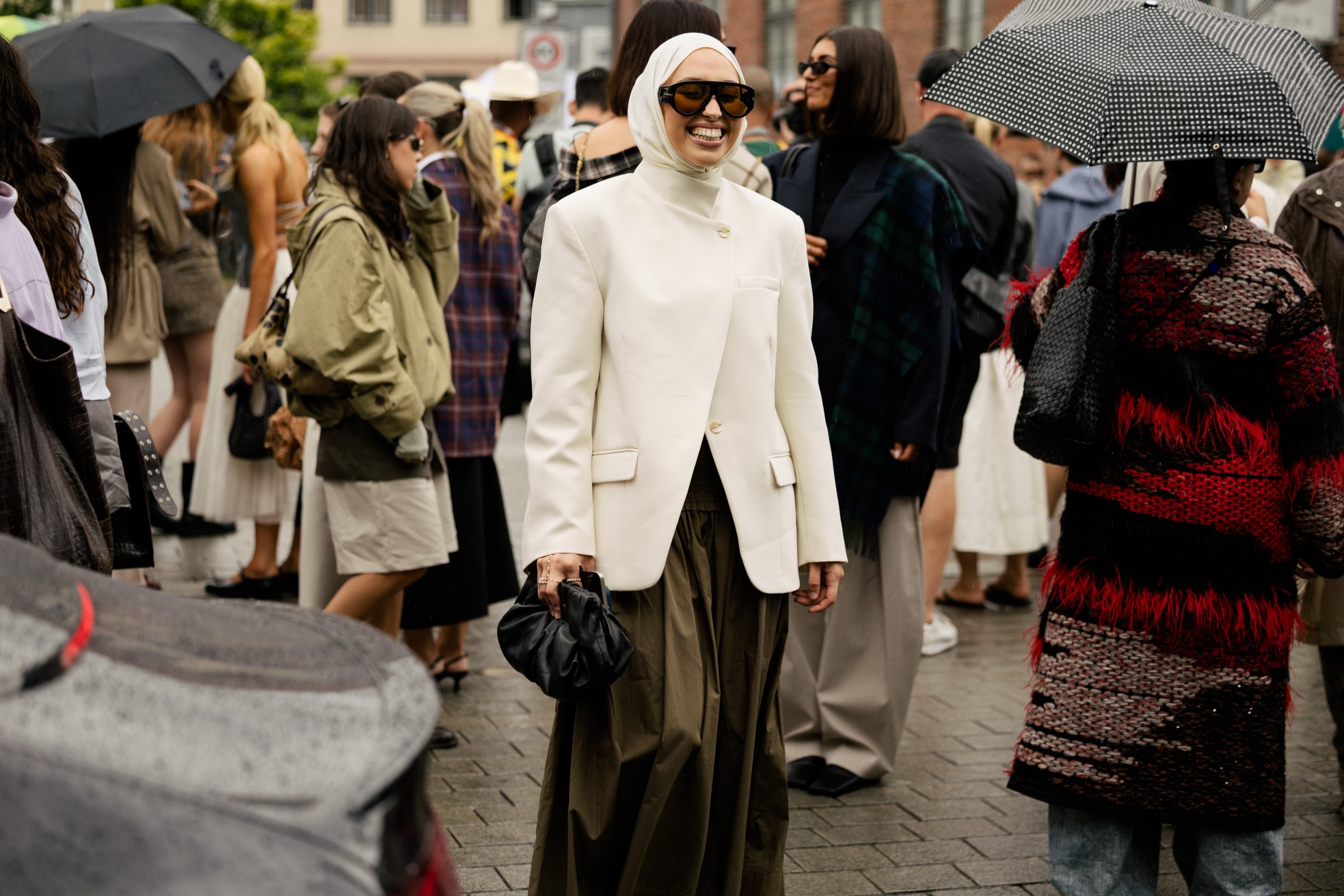 ss27-copenhagen-fashion-week-street-style-day-2-noor-u-nisa-khan-35