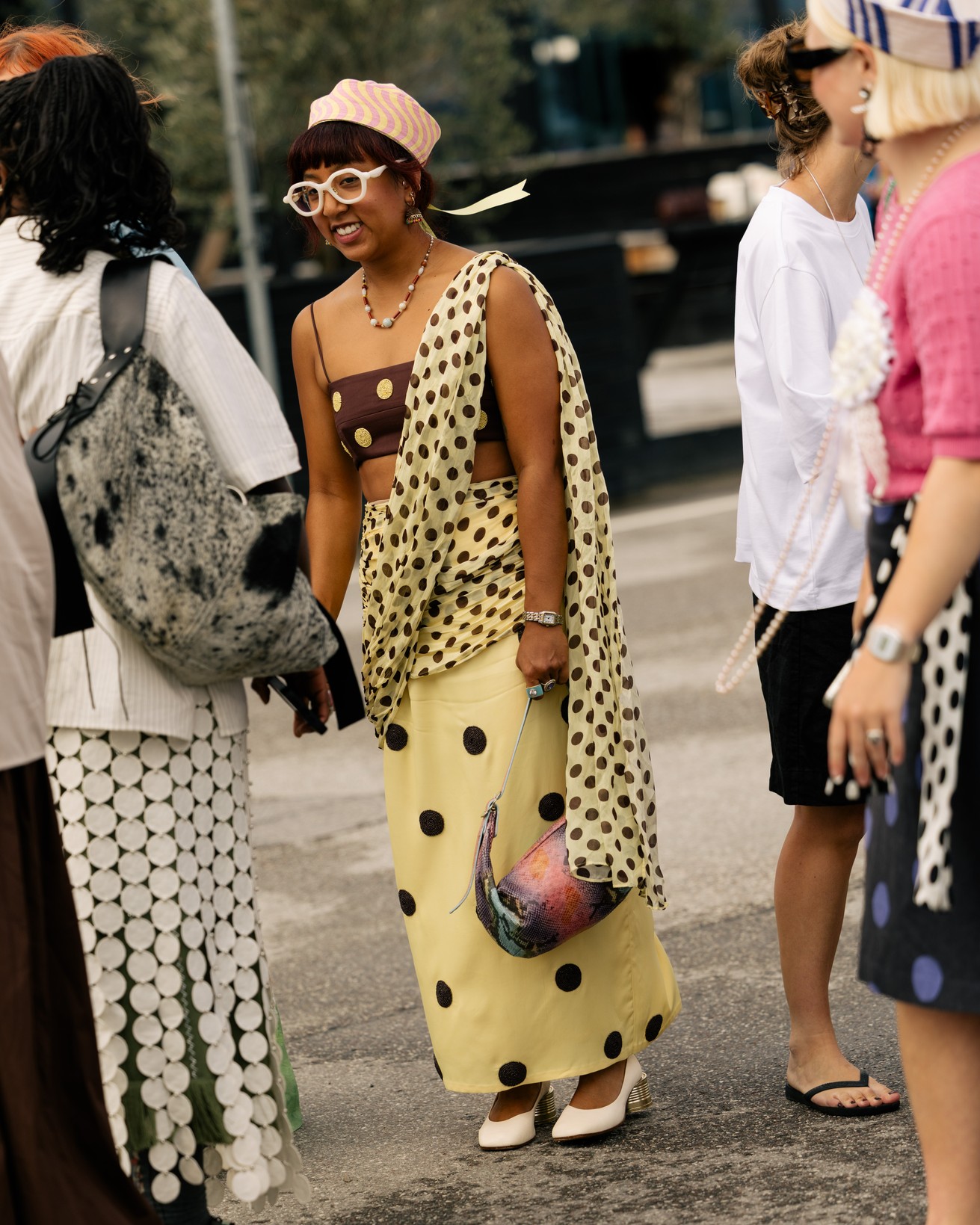 ss27-copenhagen-fashion-week-street-style-day-3-noor-u-nisa-khan-5