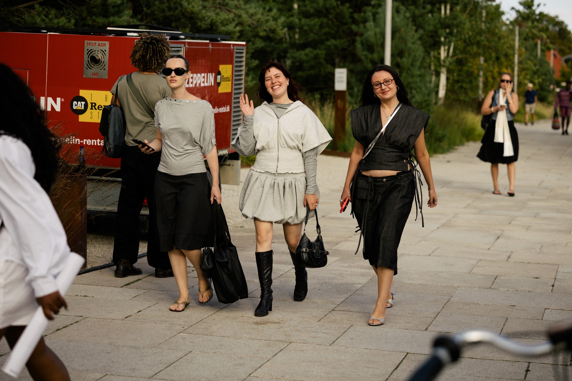 ss27-copenhagen-fashion-week-street-style-day-4-noor-u-nisa-khan-100