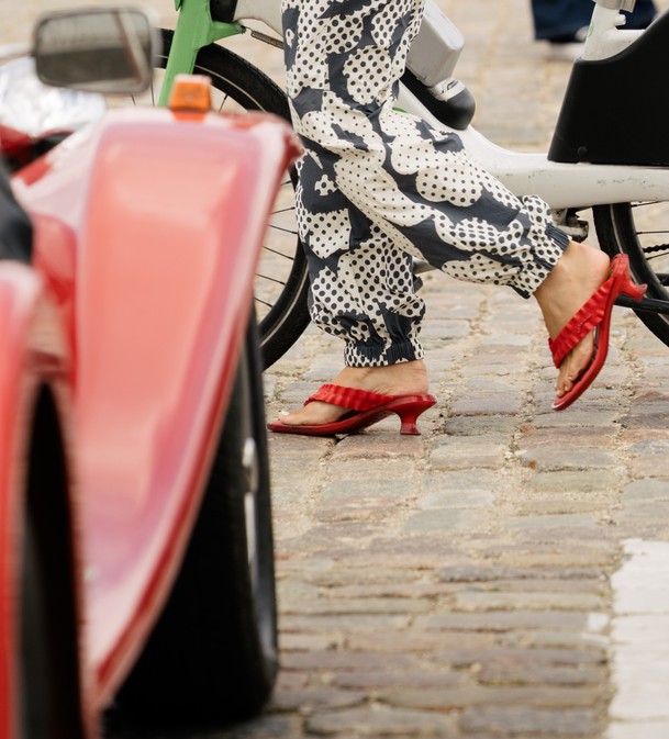 ss27-copenhagen-fashion-week-street-style-day-4-noor-u-nisa-khan-30