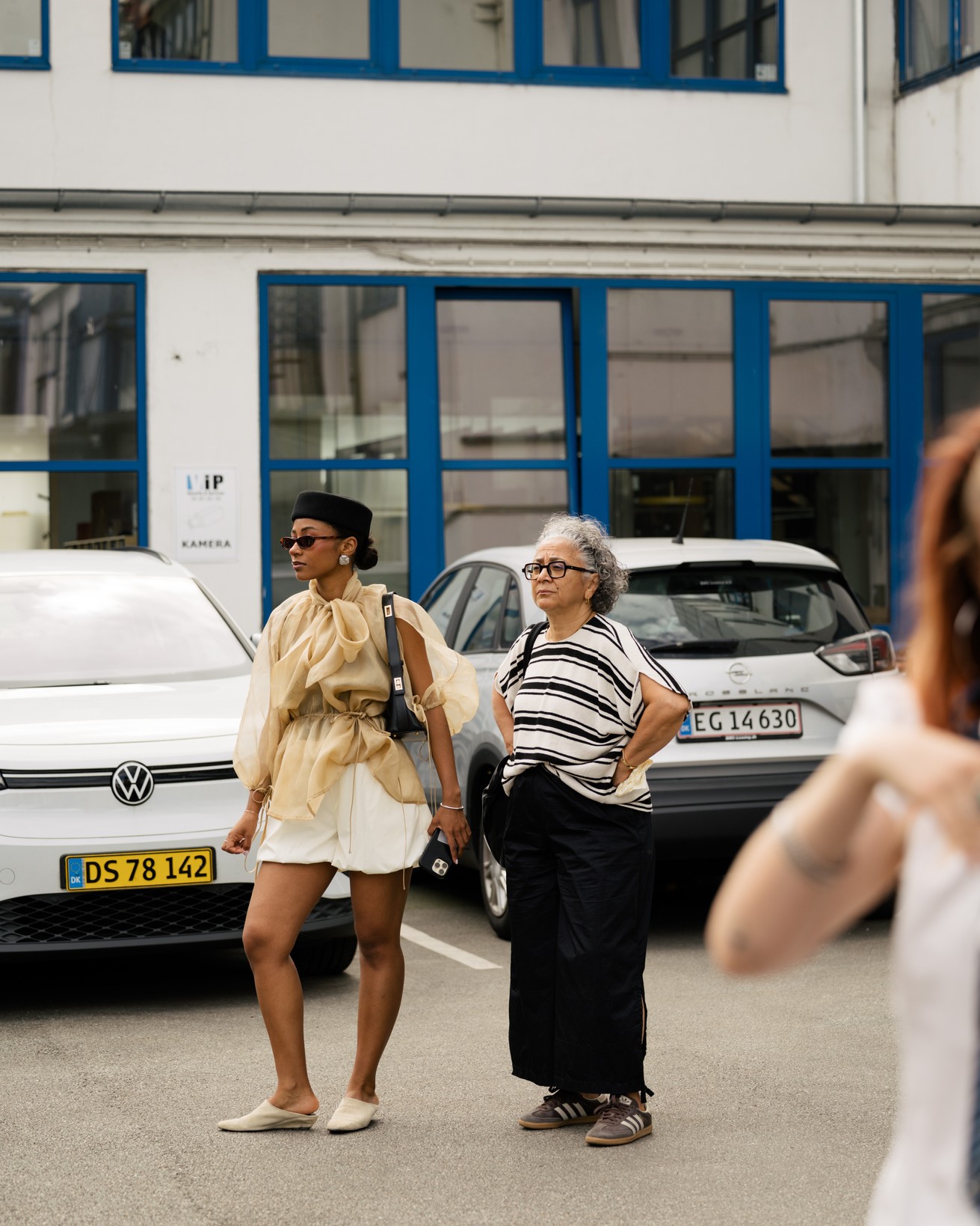 ss27-copenhagen-fashion-week-street-style-day-4-noor-u-nisa-khan-5