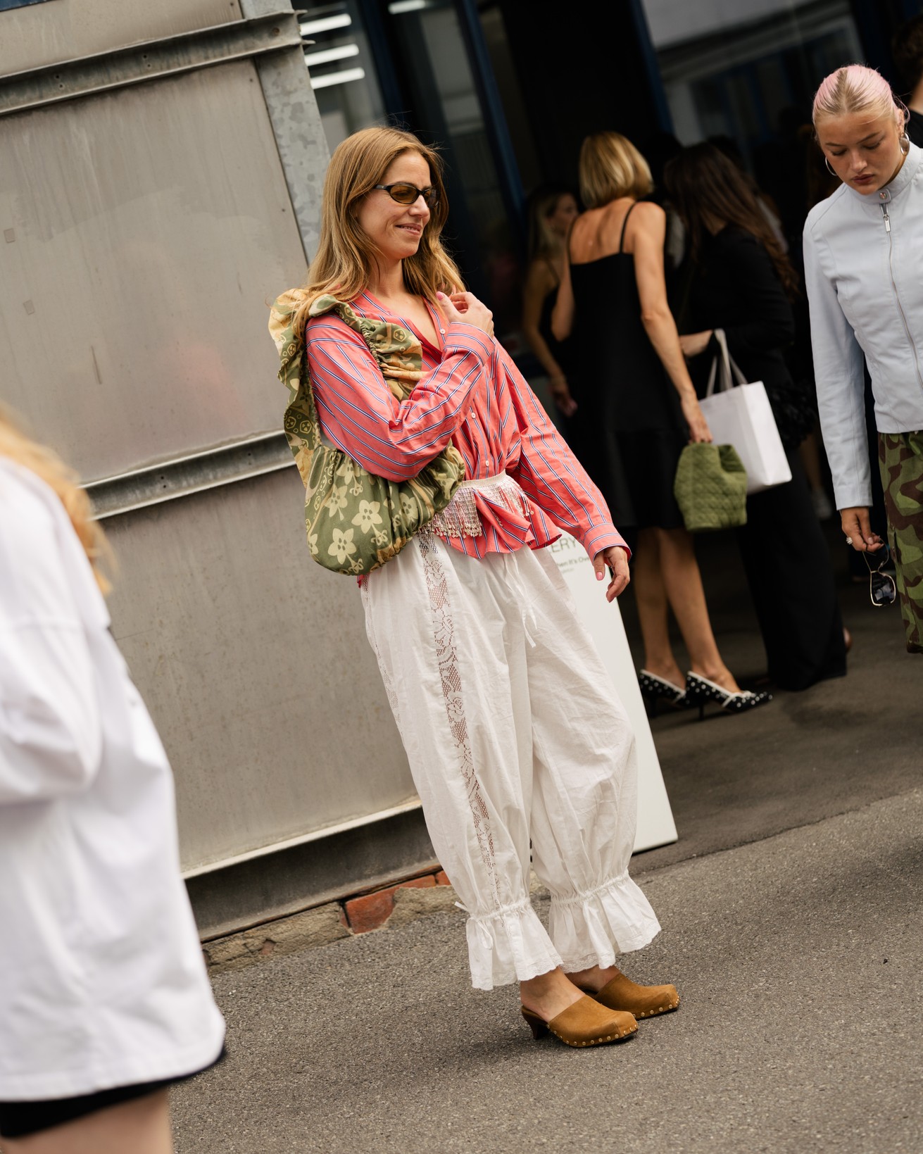 ss27-copenhagen-fashion-week-street-style-day-4-noor-u-nisa-khan-6