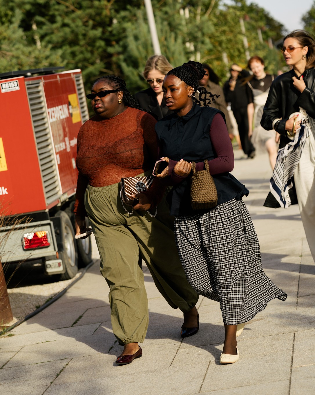 ss27-copenhagen-fashion-week-street-style-day-4-noor-u-nisa-khan-91