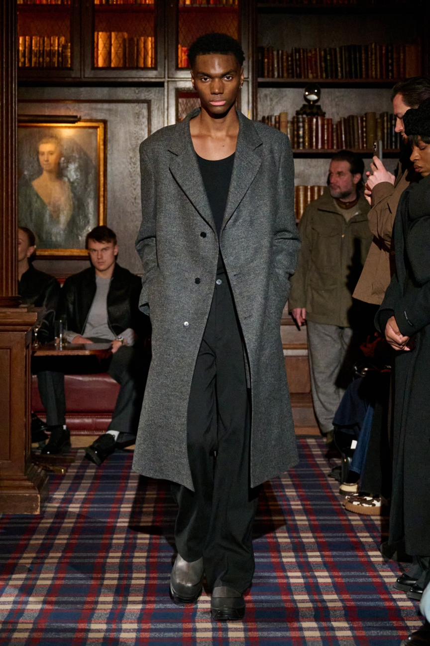 aw26-copenhagen-fashion-week-sunflower-runway-2x3-james-cochrane-15